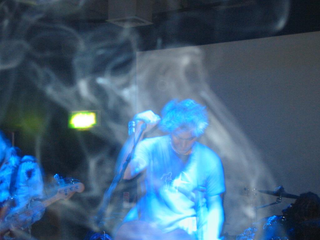 142-4224_IMG
