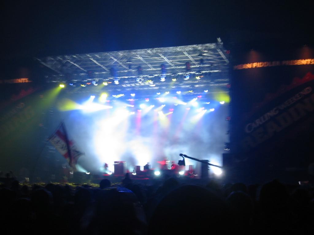 107-0751_IMG_The_Strokes