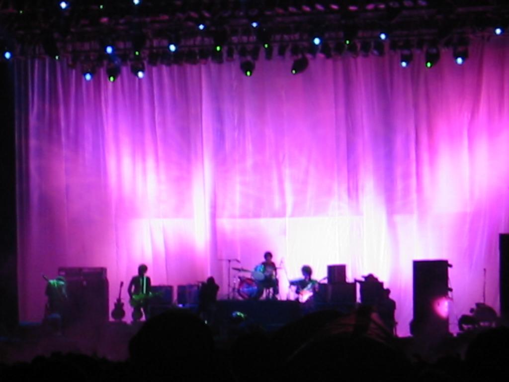 107-0782_IMG_The_Strokes