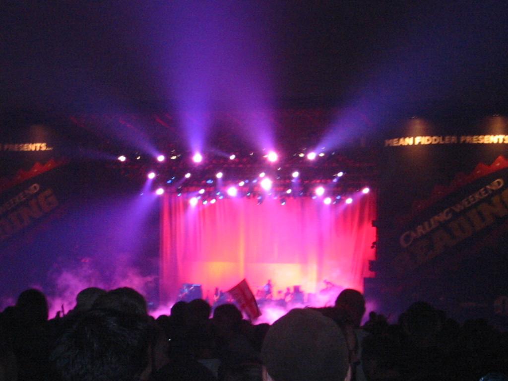 107-0785_IMG_The_Strokes