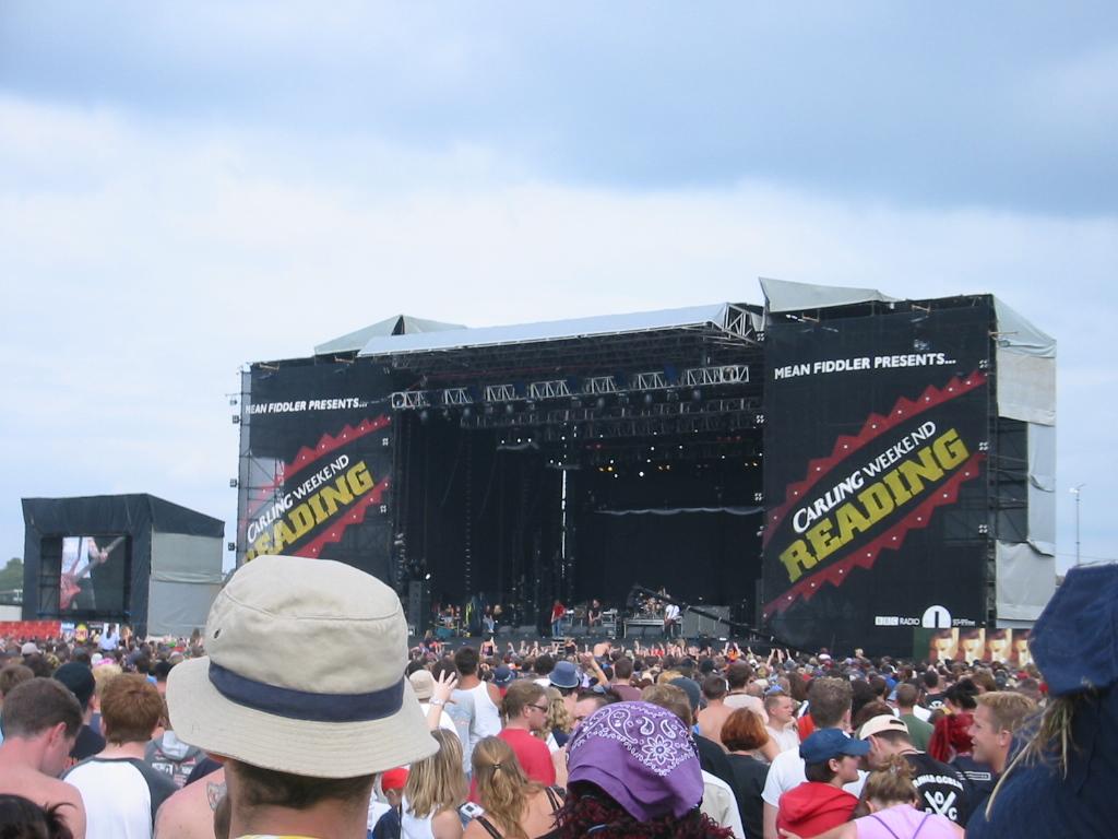 109-0914_IMG_Puddle_of_Mudd