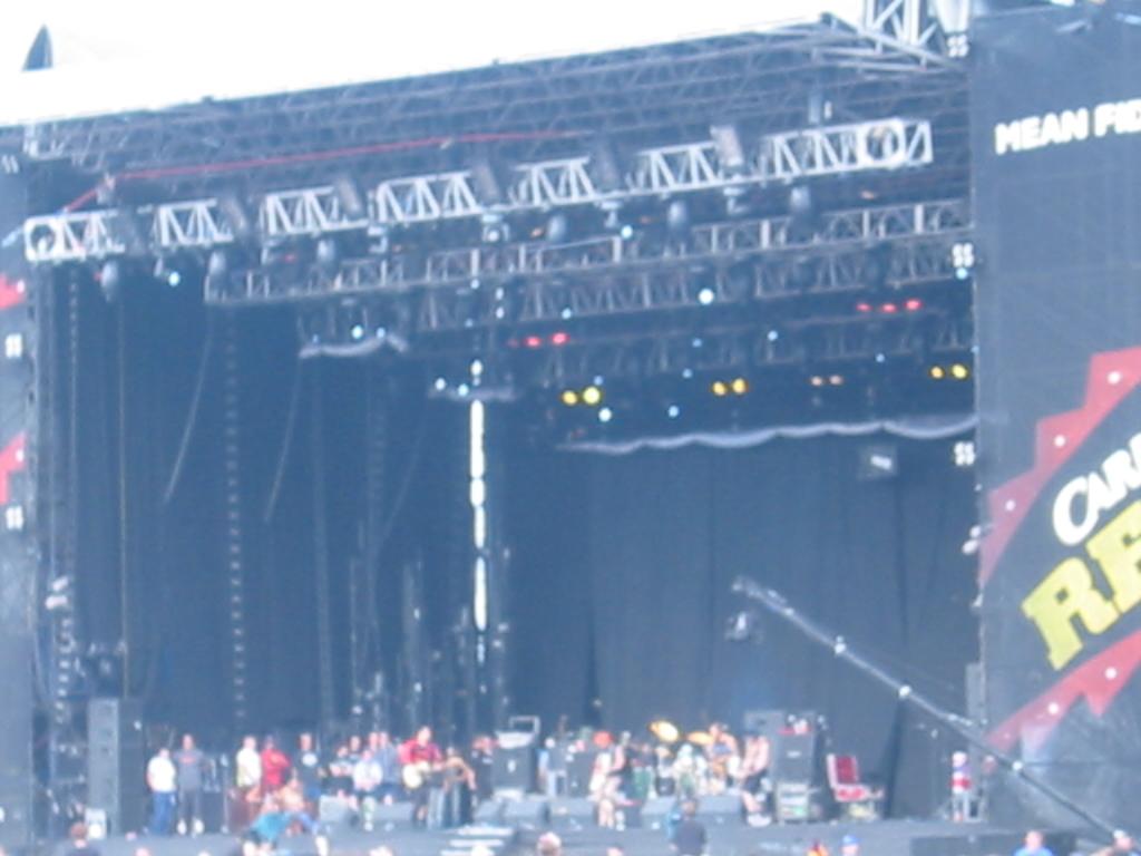 109-0919_IMG_NOFX
