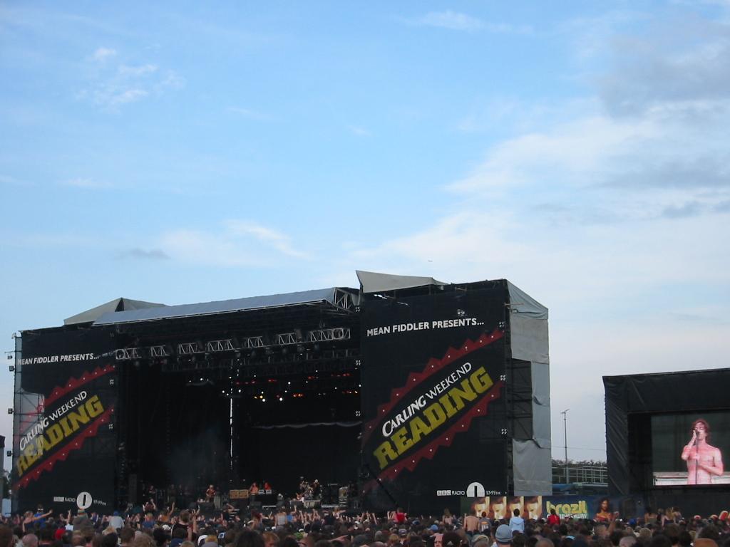 109-0925_IMG_Incubus