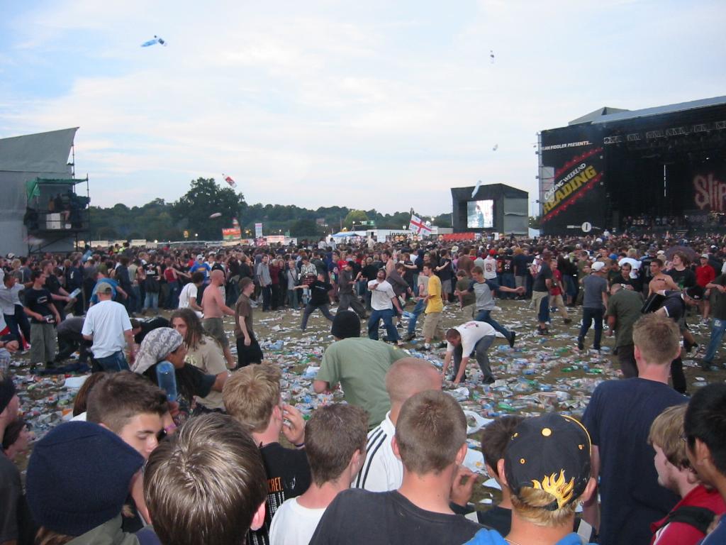 109-0933_IMG