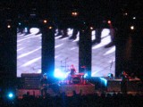 210-1042_IMG 