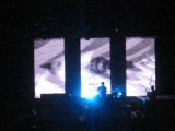 210-1049_IMG 