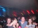 140-4074_IMG