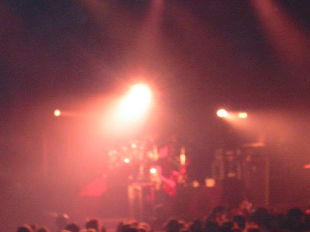 140-4032_IMG