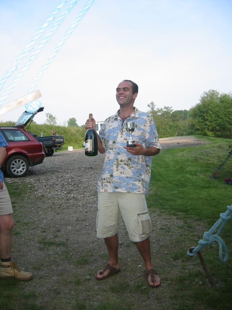 143-4346_IMG