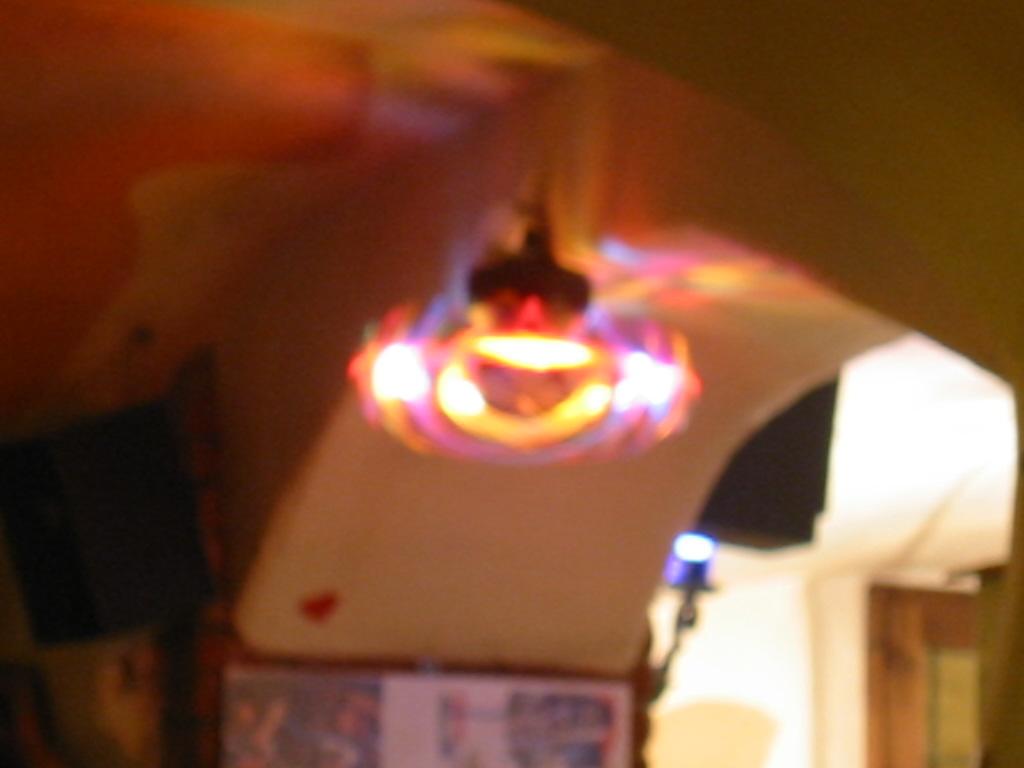107-0746_IMG